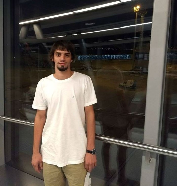 Recientemente, en el aeropuerto de Carrasco cuando emprendi&oacute; viaje a Brasil.