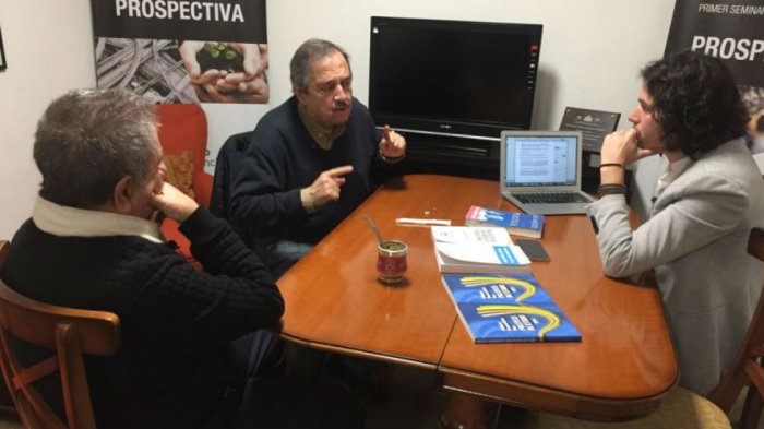 Duhalde y Alfons&iacute;n, juntos en una alianza que podr&iacute;a traducirse en una propuesta electoral para 2019.