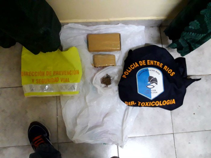 El cargamento que secuestr&oacute; la Polic&iacute;a entrerriana, a la altura de Federaci&oacute;n.