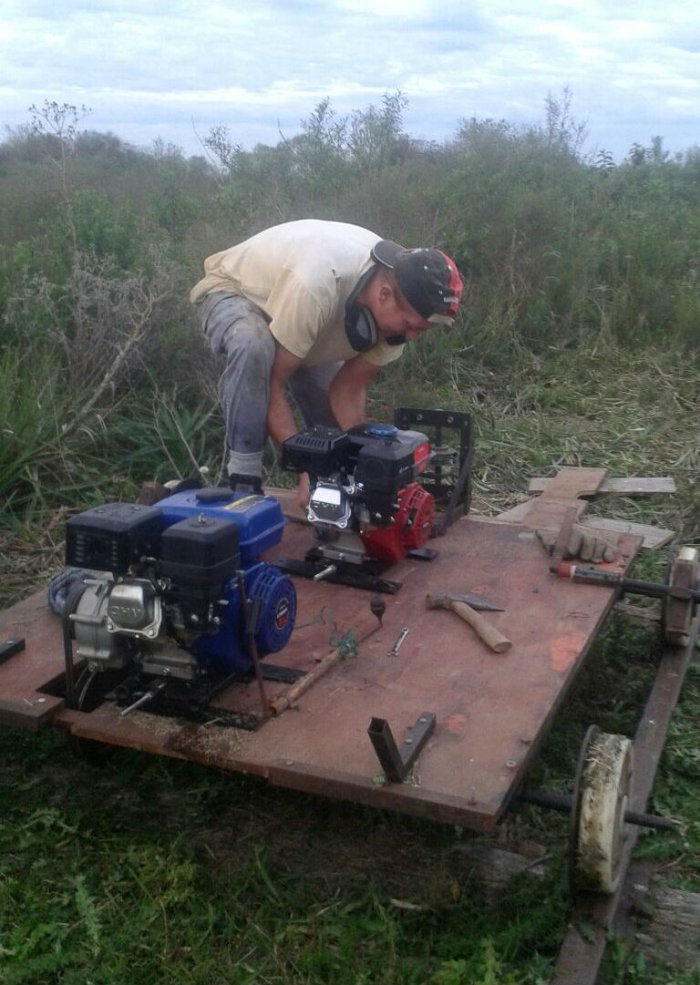Un ferroaficionado trabajando en el tramo Concepci&ograve;n del Uruguay - Caseros.