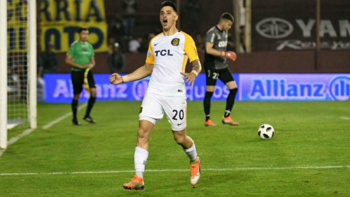 Grito de gol y pase a 16avos. para Rosario Central, tras la conversi&oacute;n del de Chajar&iacute;.