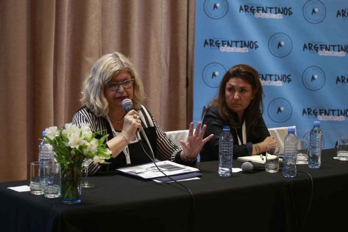 Las ministras de Santa Fe y San Luis expusieron c&oacute;mo relevan y procesan los datos