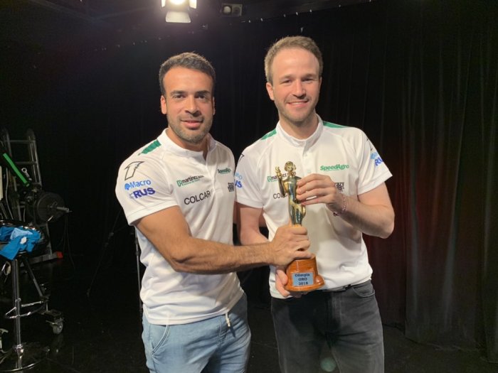 El concordiense Ponte junto a Agust&iacute;n Capino, campe&oacute;n de 2018.