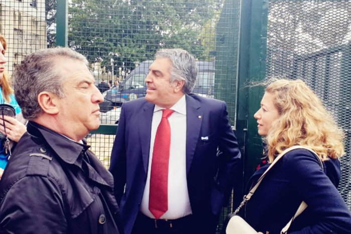 Urribarri junto con el abogado de CFK, Gregorio Dalb&oacute;n