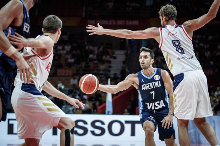 Campazzo fue la figura con 21 puntos en 32:05 jugados.