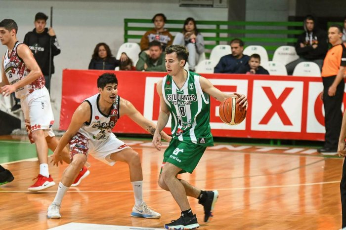 Mat&iacute;as Alluch&oacute;n marc&oacute; 4 puntos en 8:16 minutos disputados.