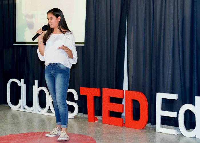 Charla de Gimena Chas: "Lo que provocan las notas"