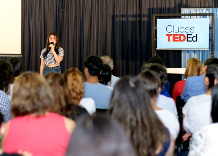 Agustina Rossi habl&oacute; sobre "Lo que provocamos"