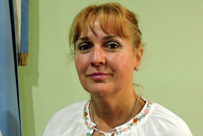 <b>Rosana Grigolatto Piana, secretaria de Hacienda.</b> T&eacute;cnica en Gesti&oacute;n de Administraci&oacute;n Municipal (UNER). Carrera administrativa en distintas &aacute;reas municipales (2005-2015). Secretaria de Hacienda (2015-2019).