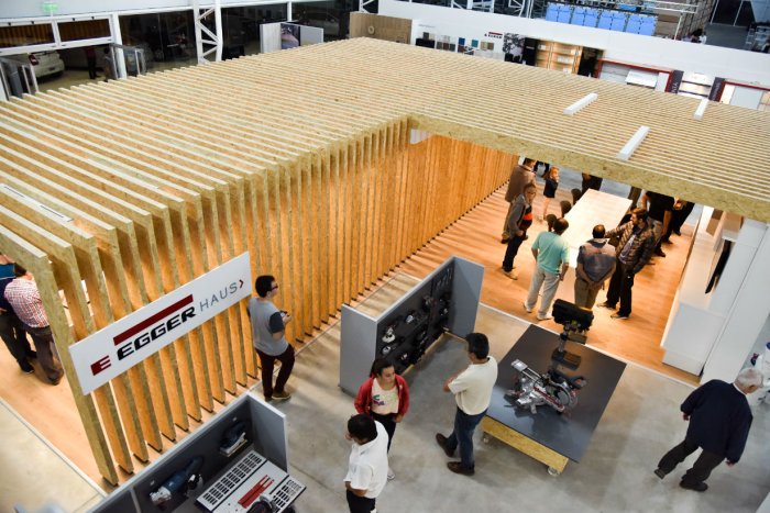 As&iacute; luce el sal&oacute;n de Egger Haus en San Jos&eacute;, inaugurado en abril &uacute;ltimo.
