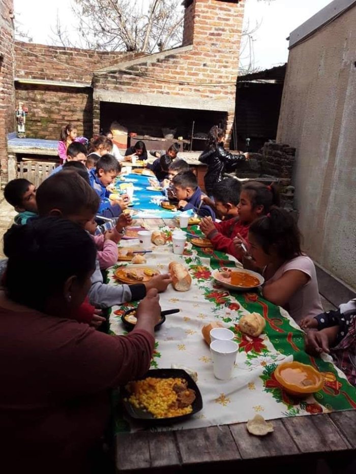 El merendero est&aacute; en el barrio San Francisco (oeste) de Concordia.
