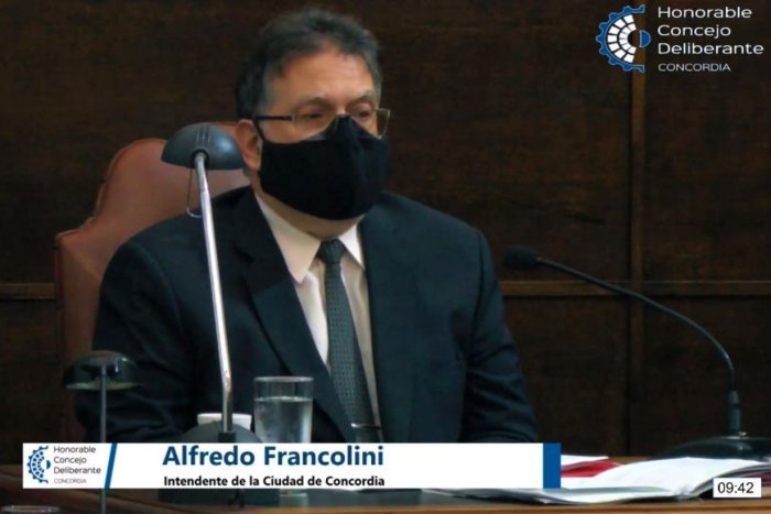 El discurso fue transmitido en vivo por Facebook y Youtube. No hubo lugar para preguntas.