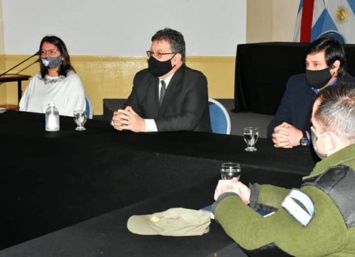 La fiscal Minatta estuvo en la reuni&oacute;n del COES de Concordia.