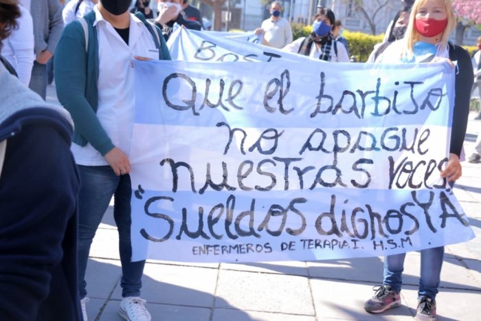En Paran&aacute; la concentraci&oacute;n fue en plaza "1&ordm; de Mayo" (foto: APF Digital)
