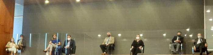 Jueces del STJ, el defensor general y la ministra de Gobierno y Justicia, entre los presentes.