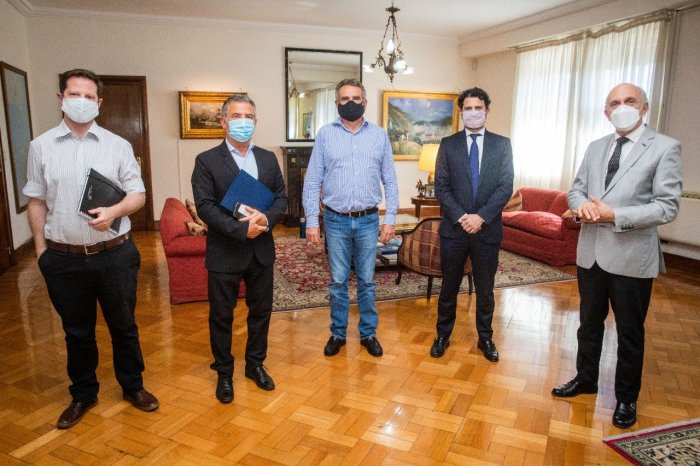 Urribarri y el ministro Rossi