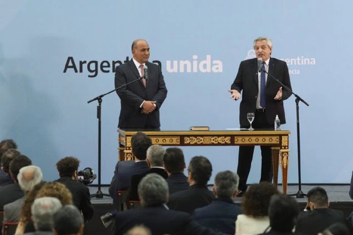 Juan Manzur jur&oacute; como Jefe de Gabinete.