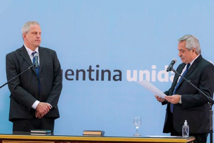 Jaime Perzyck jur&oacute; como ministro de Educaci&oacute;n.