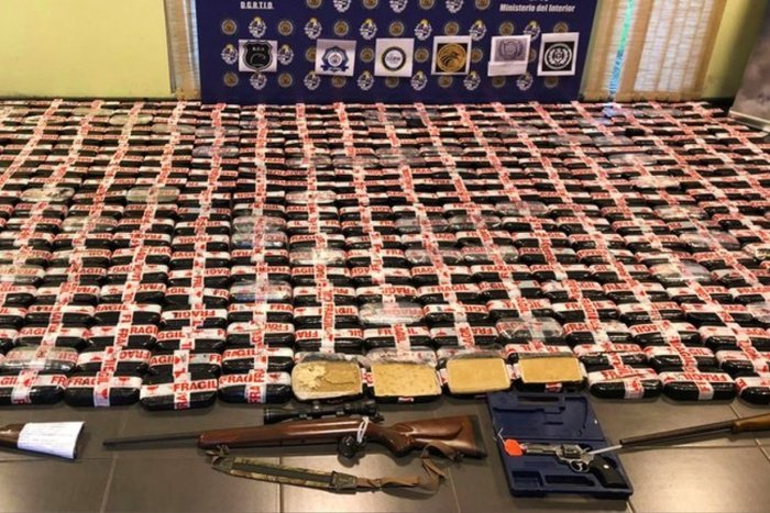 Mucha pasta base: la substancia incautada en el vecino pa&iacute;s.