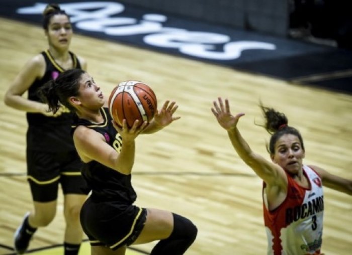 Camila Su&aacute;rez, figura de Obras Sanitarias