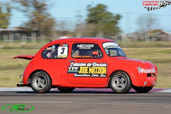 El auto de Gabriel Alfaro