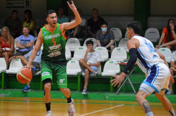 Britos anot&oacute; 11 unidades en casi 30 minutos de juego (3 asistencias entreg&oacute; anoche).