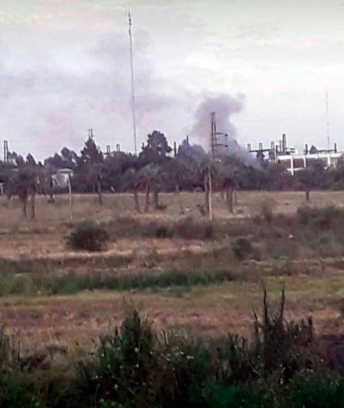 La explosi&oacute;n en el transformador, captada a la distancia
