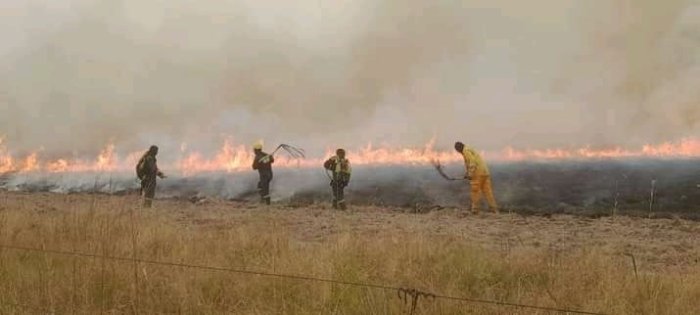 Combatiendo el fuego en Corrientes.