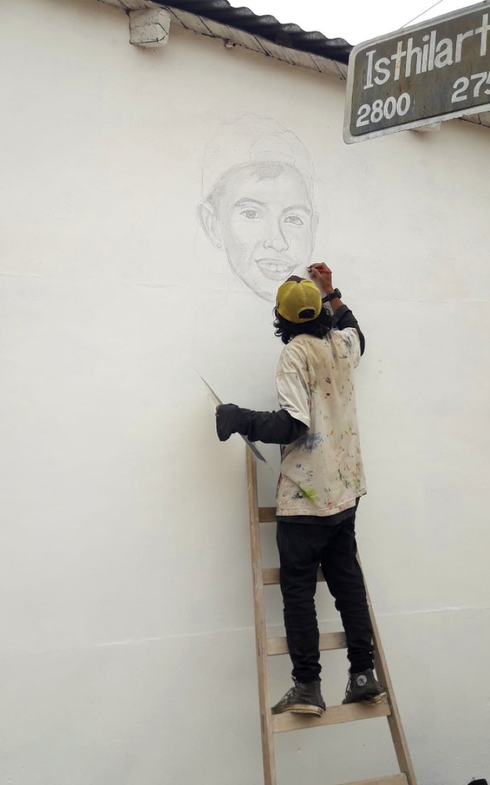 @pintura_ck realiz&oacute; la intervenci&oacute;n en el Centro de Atenci&oacute;n al Hombre.