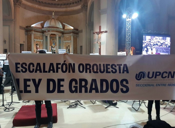 La Bas&iacute;lica Inmaculada Concepci&oacute;n recibi&oacute; a la Orquesta Sinf&oacute;nica de Entre R&iacute;os.