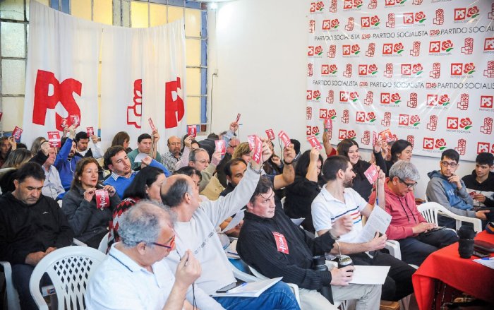 En Paran&aacute; tuvo lugar el VIII Congreso Extraordinario del partido Socialista entrerriano.
