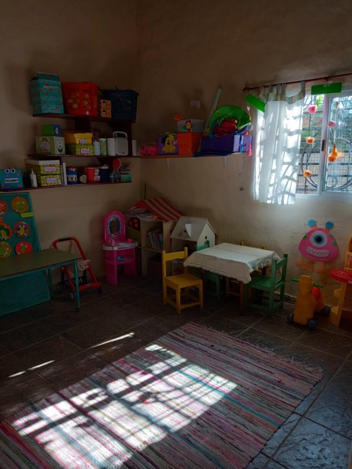 Hay dos salas: 10 ni&ntilde;os concurren a la de 1 y 2 a&ntilde;os; mientras que 11 van a la sala de 3 a&ntilde;os.