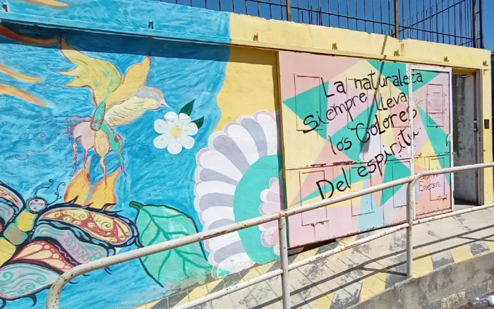 Ese es el port&oacute;n de acceso a la escuela secundaria Jes&uacute;s Nazareno de Concordia.
