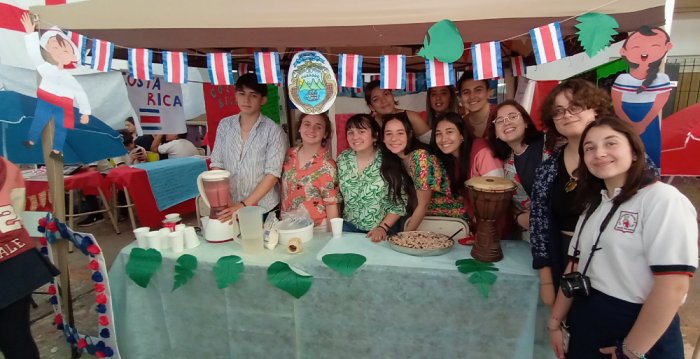 Costa Rica fue presentado por alumnos de 6&ordm;A.