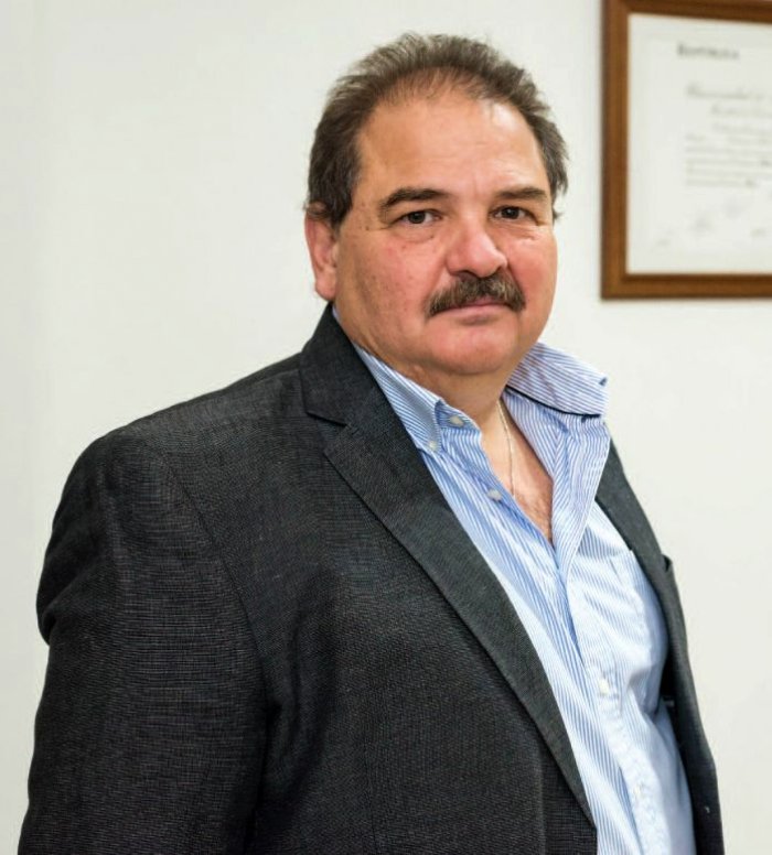 Franco Sant&aacute;ngelo preside la firma l&iacute;der en el mercado av&iacute;cola.