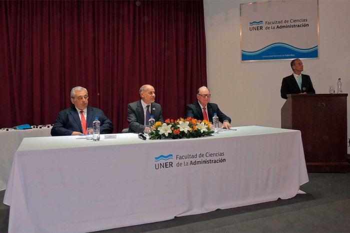 Ra&uacute;l Mangia, Andr&eacute;s Sabella y Eduardo Asueta