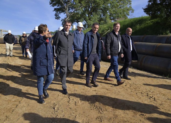 El ministro de Obras P&uacute;blicas de la Naci&oacute;n recorri&oacute; la obra de la nueva planta potabilizadora.