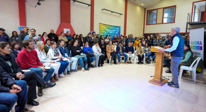 El precandidato a gobernador present&oacute; su Programa Entrerriano de Salud.
