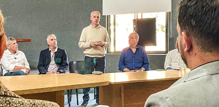El sanjosesino Pablo Canali fue uno de los que tom&oacute; la palabra en el encuentro.