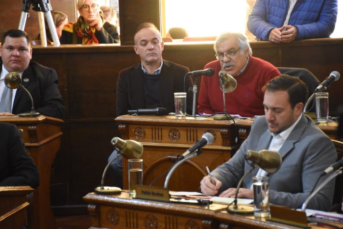 Spinelli y Santana, presidente y vice de la Cooperativa El&eacute;ctrica, usaron la Banca del Pueblo.