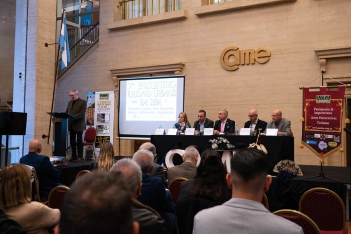 En la sede de CAME, por primera una ciudad entrerriana se incorpor&oacute; a la Ruta Argentina del Art Noveau.