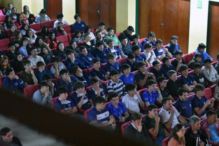 La charla Empujando los l&iacute;mites se realiz&oacute; este martes en el sal&oacute;n de actos del IPC.