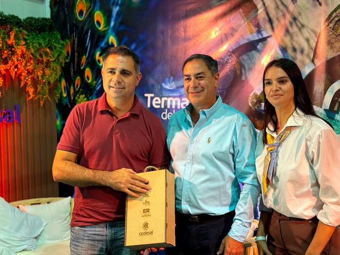 Con Davico estuvo el presidente de la Codesal.