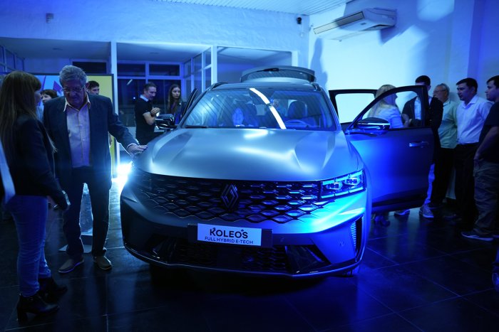 El Renault Koleos en la versi&oacute;n Esprit Alpine que se present&oacute; en Folmer de Concepci&oacute;n del Uruguay.