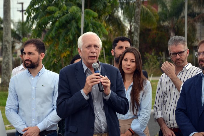El ministro de desarrollo econ&oacute;mico, Guillermo Bernaudo, declar&oacute; inaugurada la Expo
