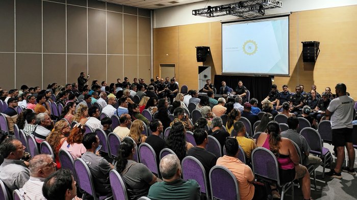 La reuni&oacute;n se concret&oacute; este martes en el Centro de Convenciones de Concordia.