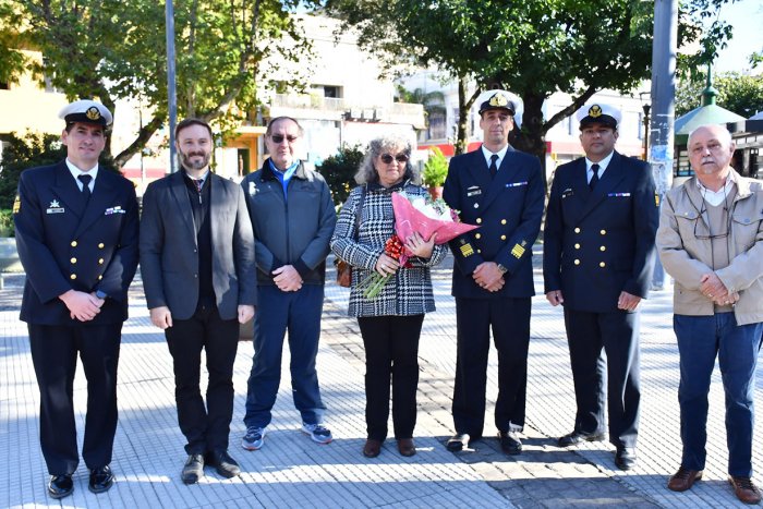 El intendente Francisco Azcu&eacute; encabez&oacute; el acto conmemorativo de este lunes por la ma&ntilde;ana.