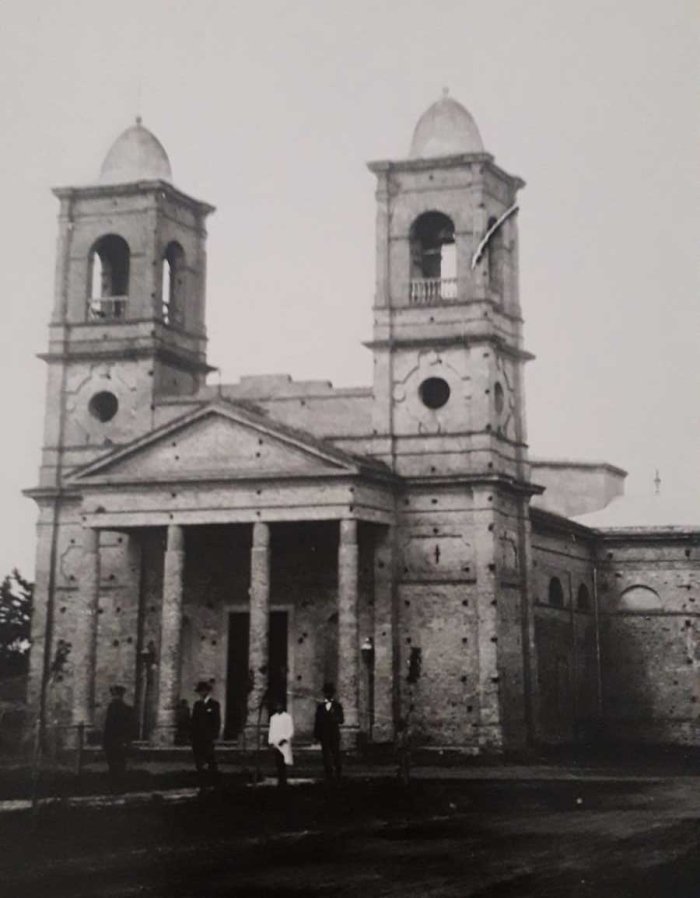 La parroquia, alrededor de 1890
