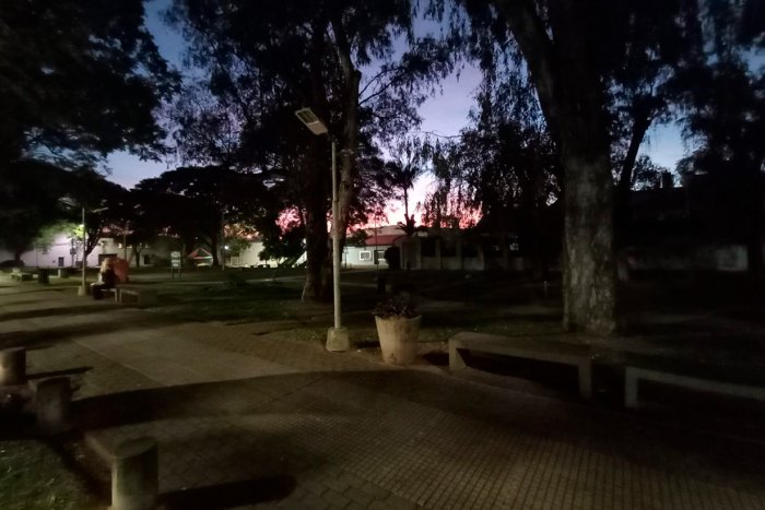 Vista de la plaza de sur a norte, a las 7:13 de este mi&eacute;rcoles.