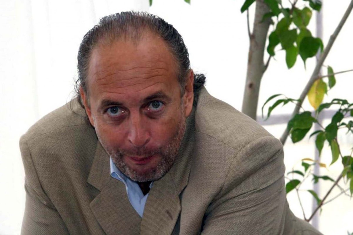 Manzano se ir&iacute;a a vivir a Ginebra